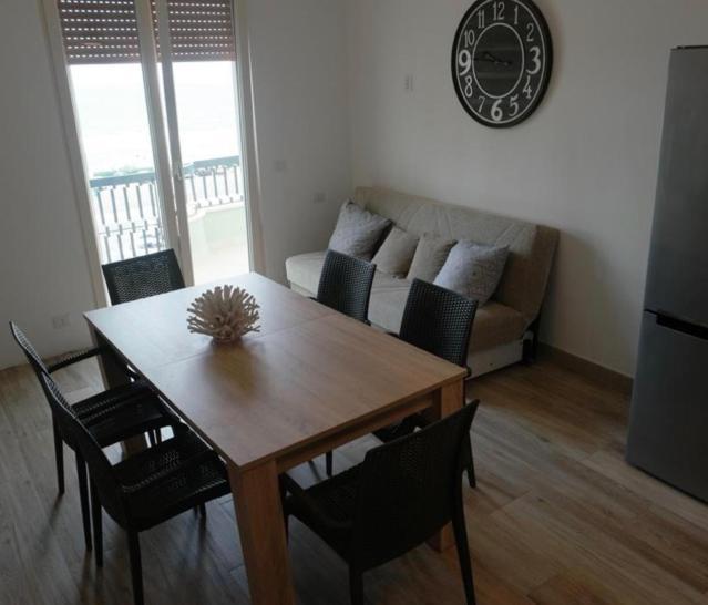 Attico Galilei D. Apartment กัลลีโปลี ภายนอก รูปภาพ
