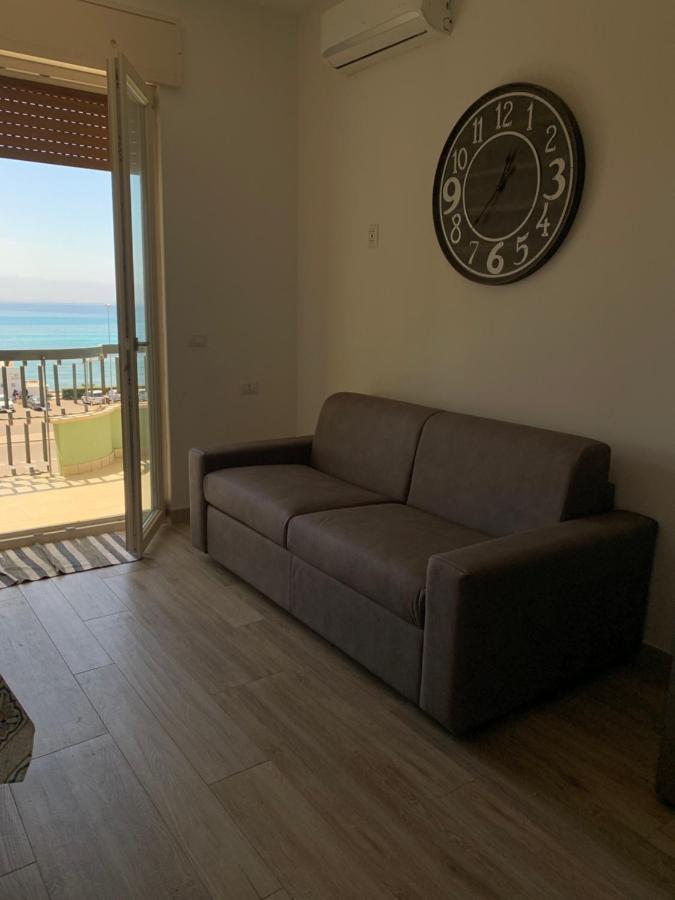 Attico Galilei D. Apartment กัลลีโปลี ภายนอก รูปภาพ