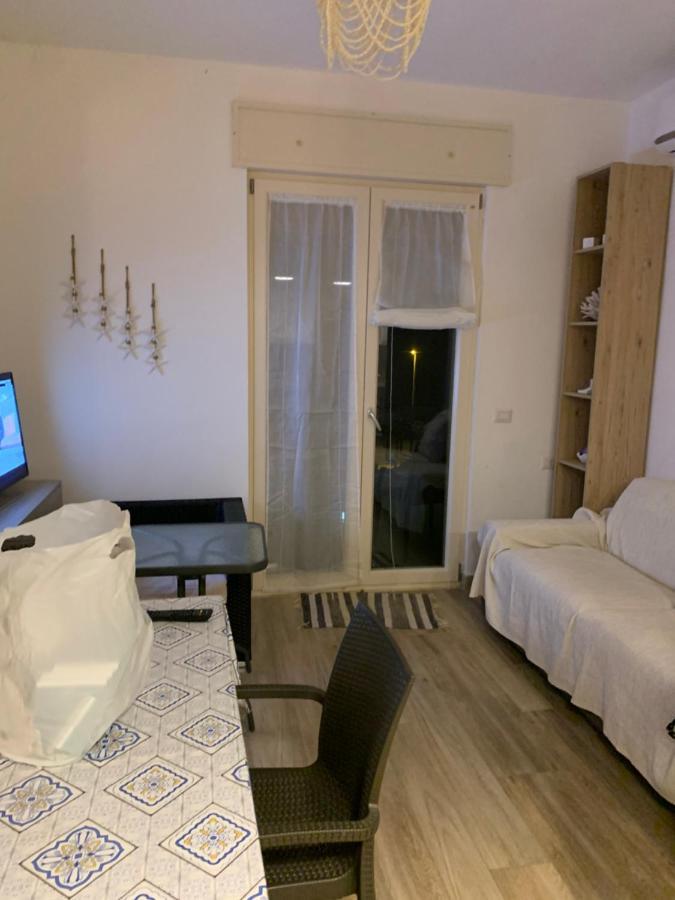 Attico Galilei D. Apartment กัลลีโปลี ภายนอก รูปภาพ